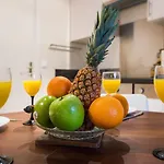 BnBNook - Cozy 1BR Near Pompidou&Arts et Métiers