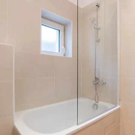 Appartamento Bnbnook - Cozy 1br Near Pompidou & Arts Et Metiers